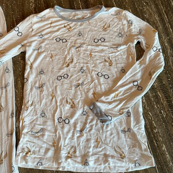 Kid’s Kyte Baby Bamboo Harry Potter Long Sleeve 2-Piece Pajama Set White, 7T - Picture 2 of 5